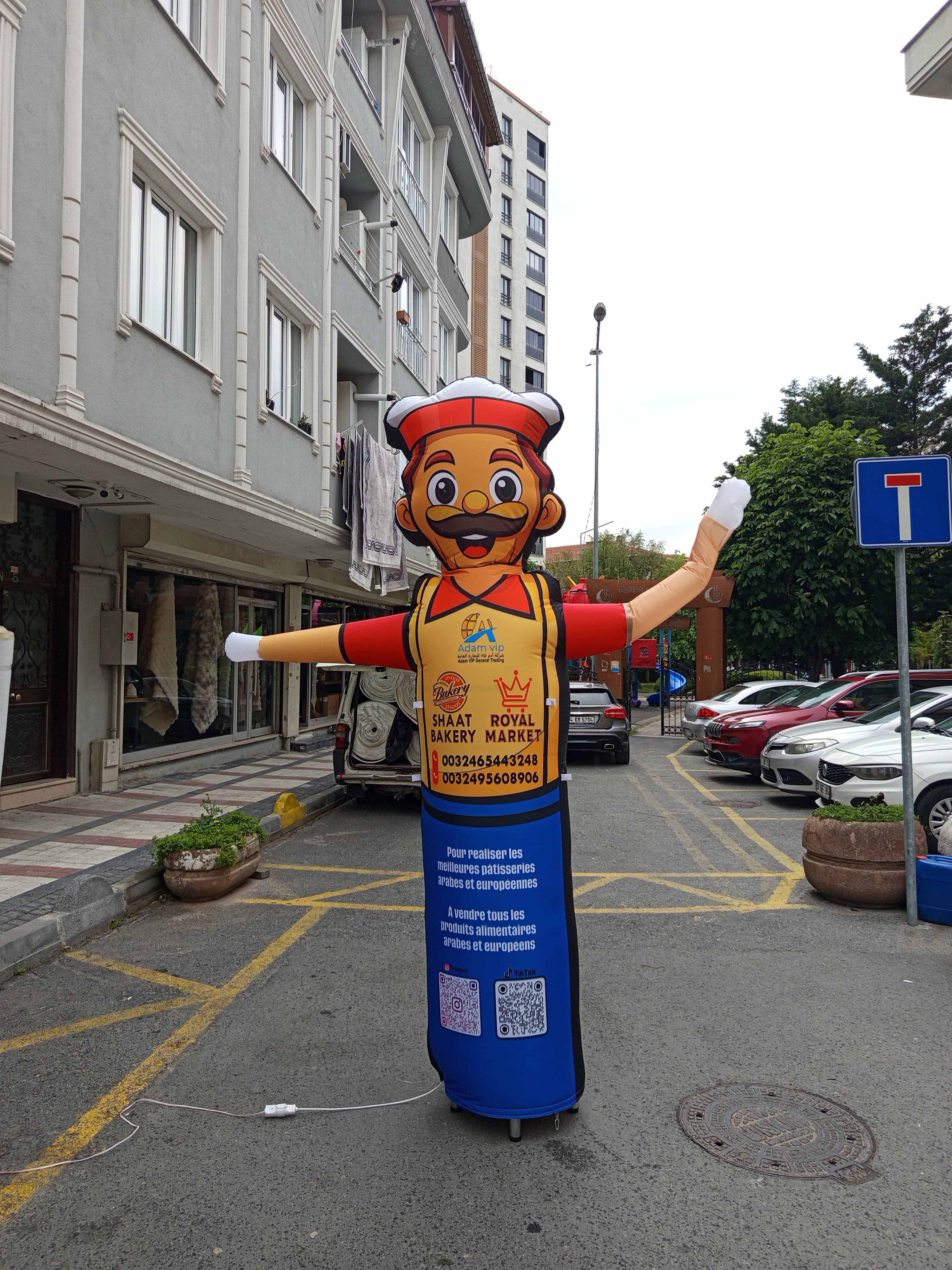 Special Shaped Mascot Man Advertising Balloon